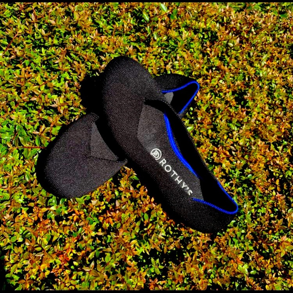 Rothys black flats 8.5